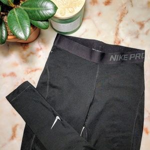 Nike pro leggings size small full length
